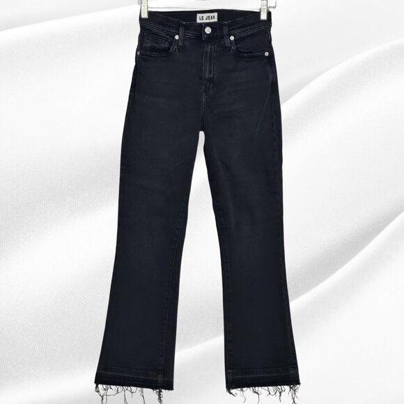 2/$50 Le Jeans Black Bella Crop Flare Distressed Hem Size 25 - Picture 1 of 7